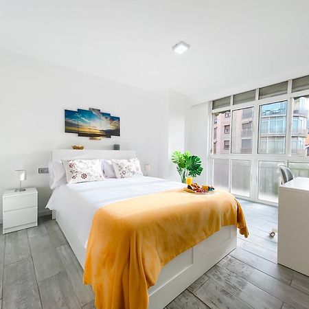 3 Rooms Y 3 Baths Y Aparcamiento Catedral Málaga Exteriör bild